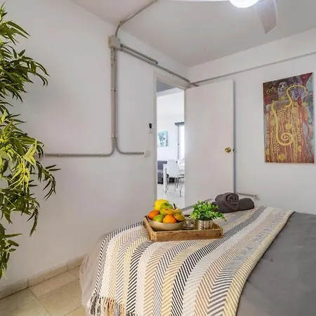 Seaside Boutique Apartment