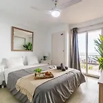 Seaside Boutique Фуенхірола